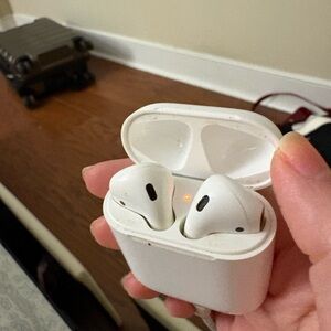 Apple Airpods